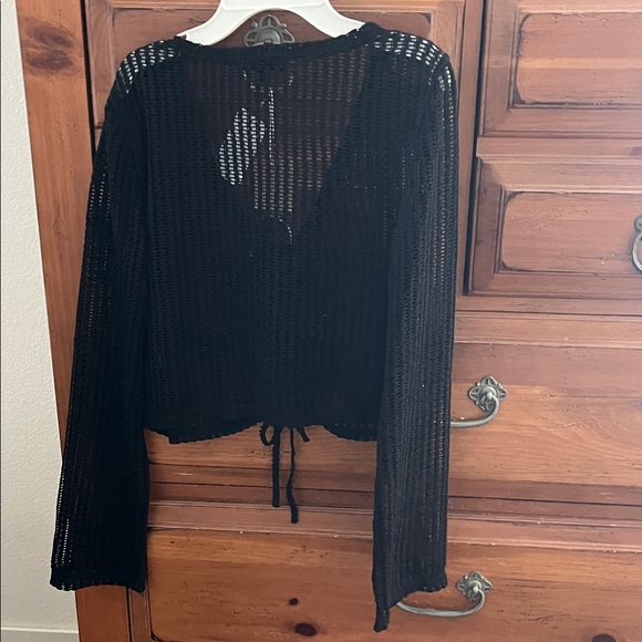 Blu Pepper Black Crochet Sweater Size Medium NWT - Picture 6 of 10